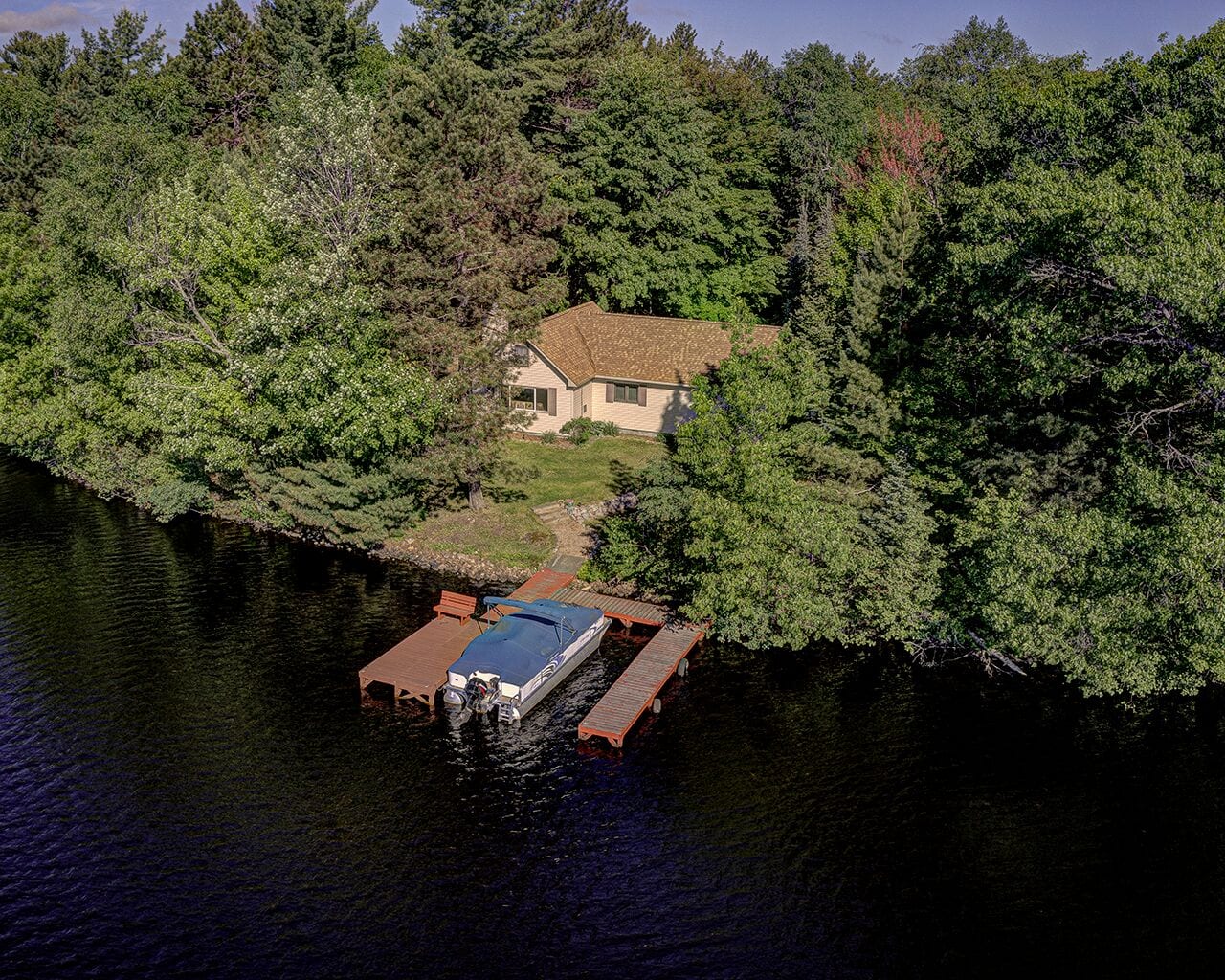 Chain Lake Hideaway